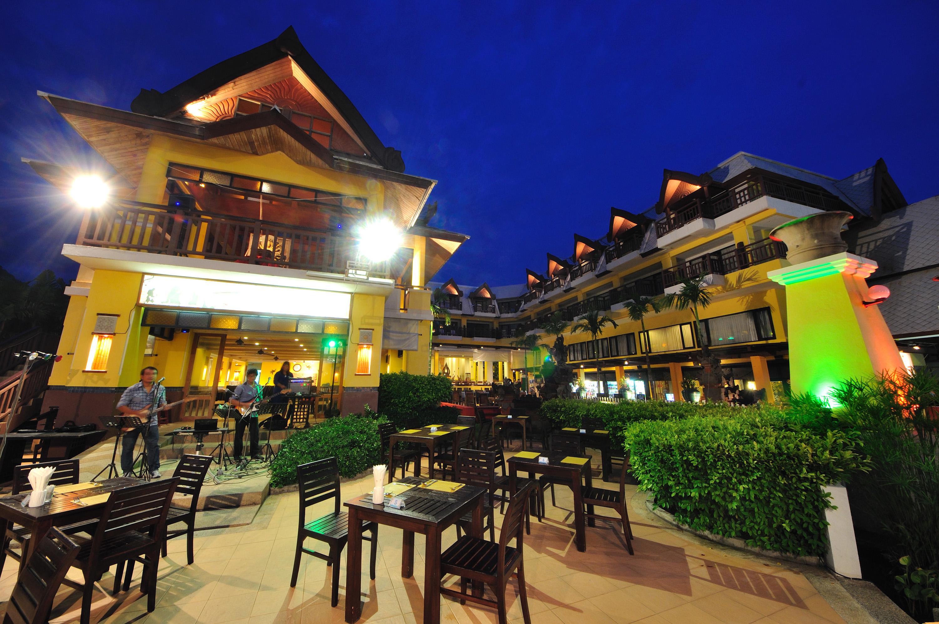 Karon Woraburi Phuket Resort & Spa - Sha Plus מראה חיצוני תמונה